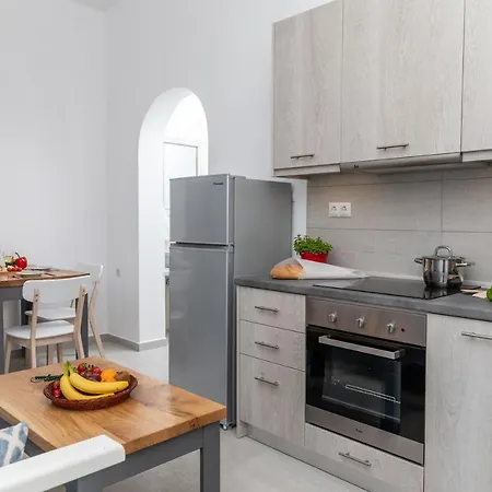 Azur Apartament Naxos City